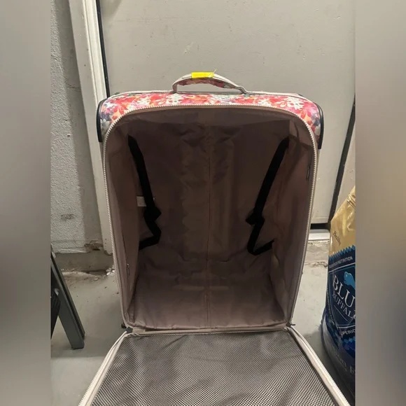 Kipling Parkers 961  Garden Party 14x22x9 Cabin Spinner Wheel Luggage - Picture 2 of 3